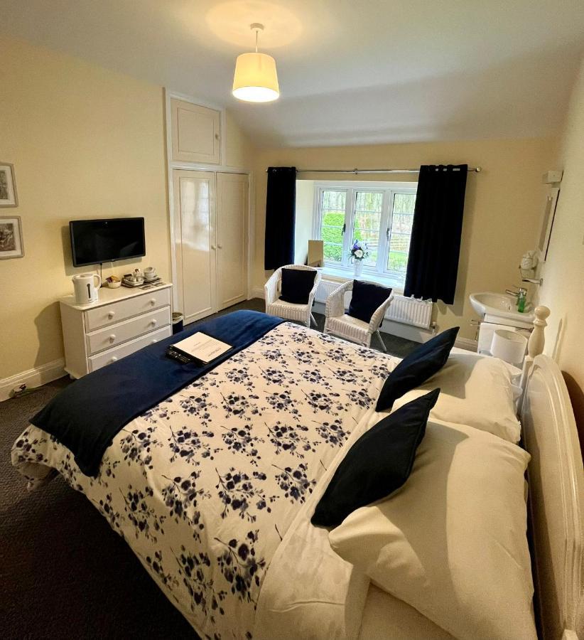 Dunscar Farm Bed & Breakfast Castleton  Extérieur photo