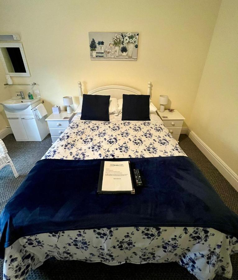 Dunscar Farm Bed & Breakfast Castleton  Extérieur photo